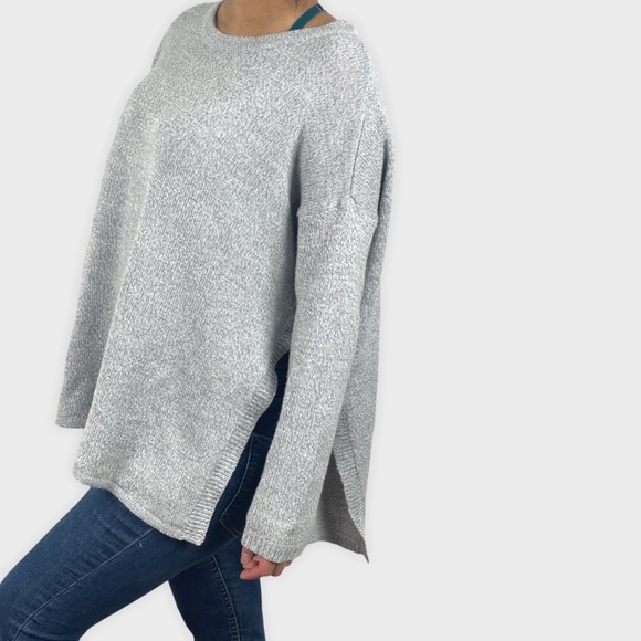Divided Texture-Knit Stitch Grey Tunic Sweater by H&M - Picture 7 of 8
